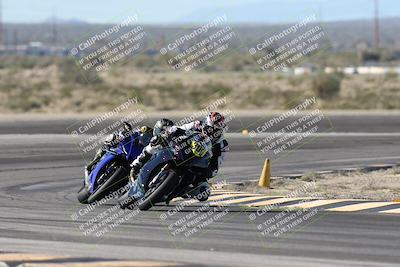 media/Jan-15-2026-Racers Edge (Thu) [[dfebeb70ab]]/3-B Group/Session 2 (Turn 11)/